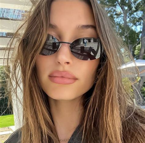 hailey baldwin sunglasses